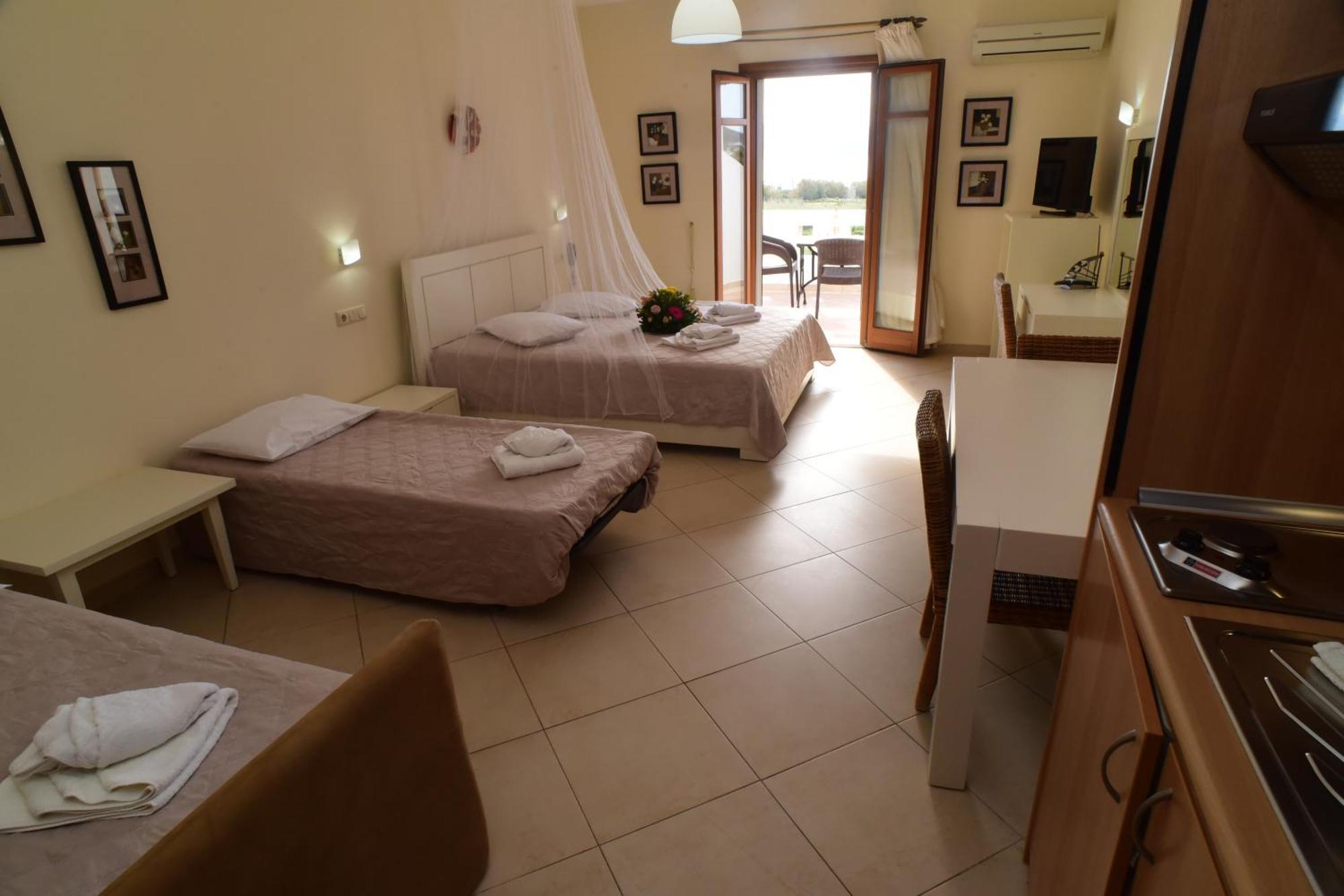 Margaritari Hotel Agia Anna  ภายนอก รูปภาพ